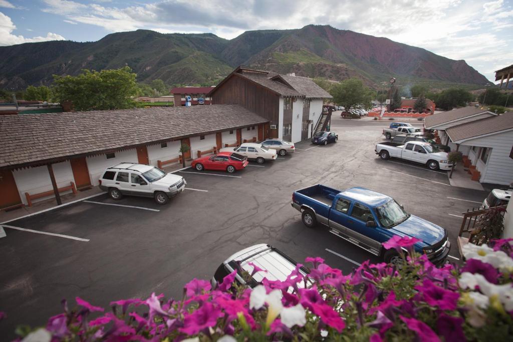 Starlight Lodge Glenwood Springs Exterior photo