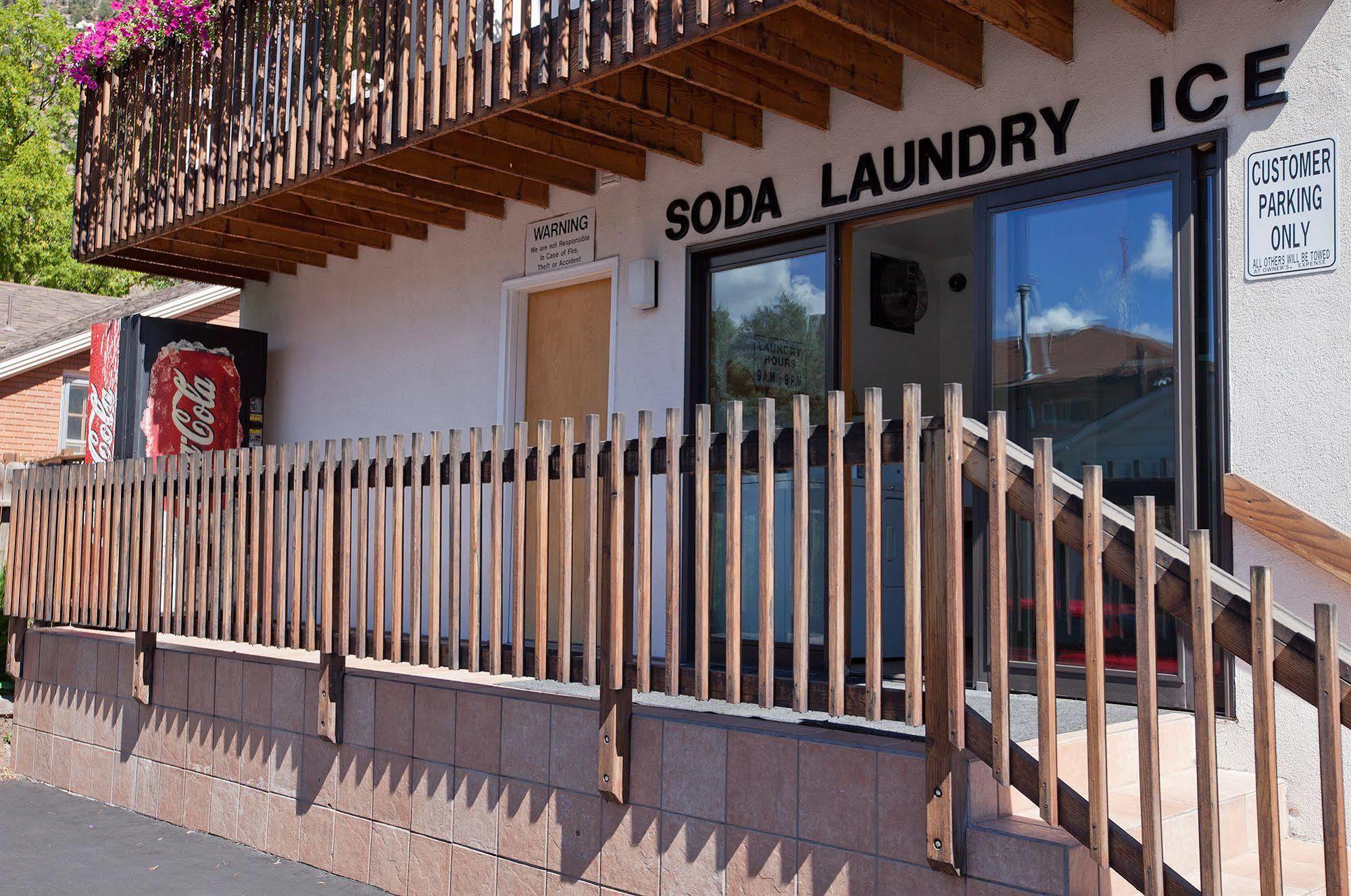Starlight Lodge Glenwood Springs Exterior photo